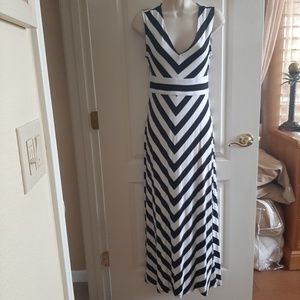 Petite XS full length black/White stripe dress
